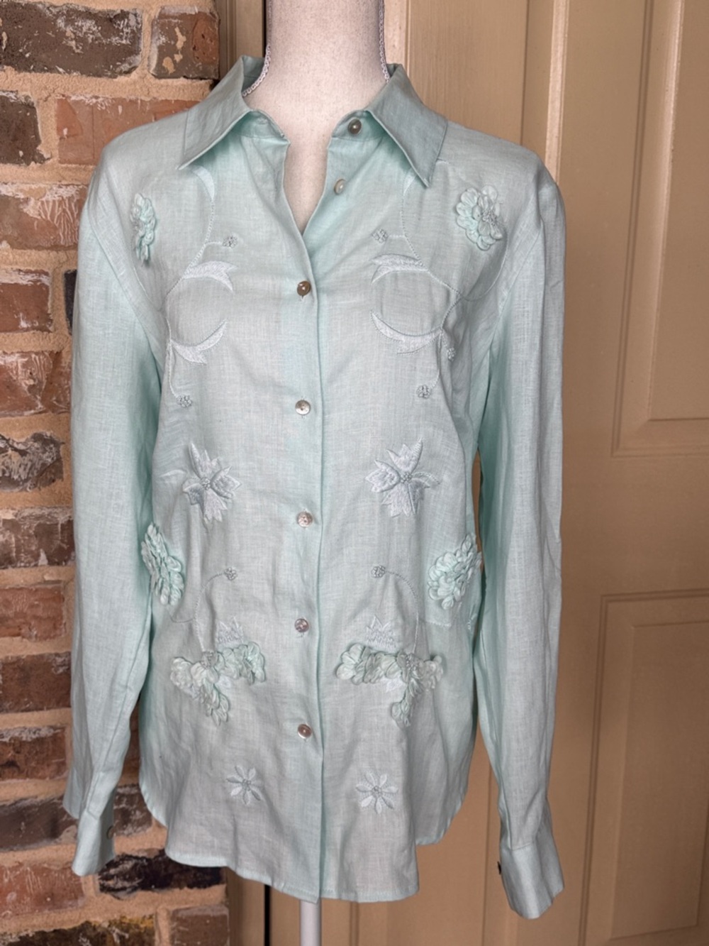 Grace Elements Aqua Linen Button-Up Shirt Embroidered Embellishment Resortwear